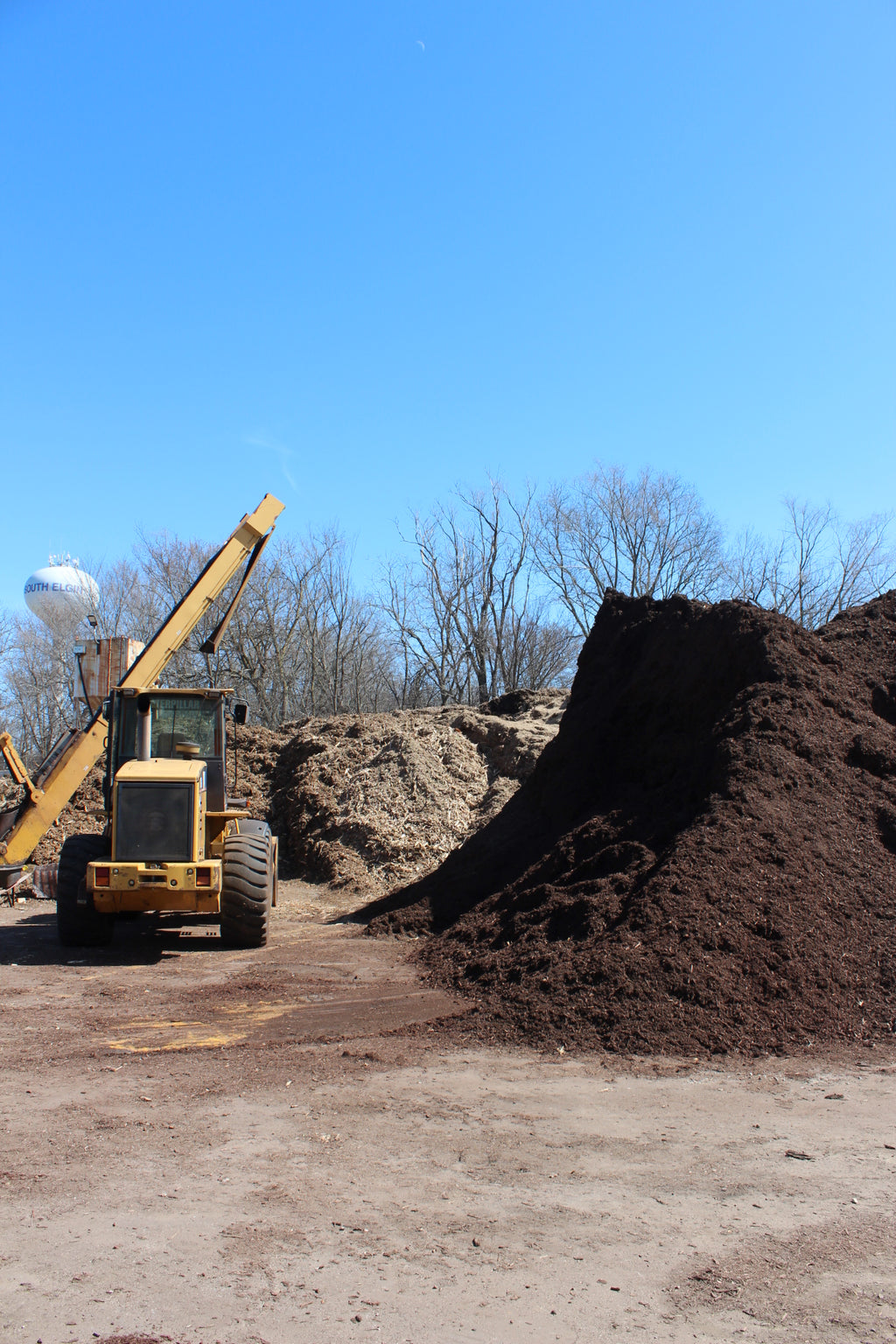 CHOCOLATE TRIPLE SHREDDED MULCH