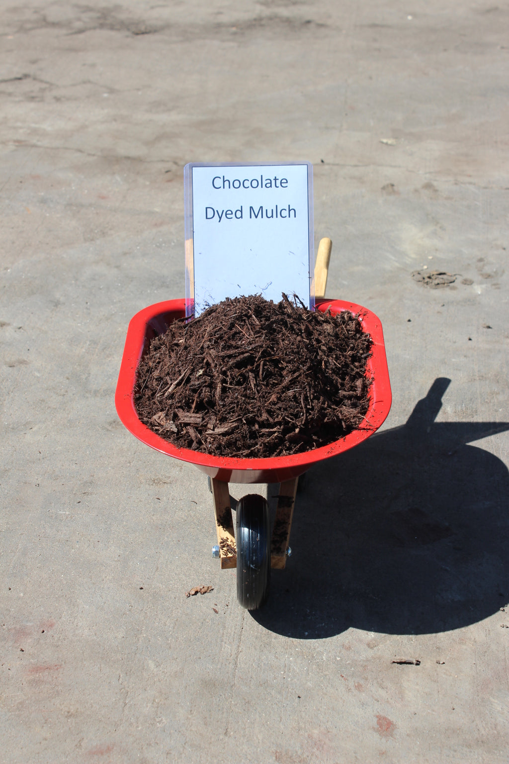 CHOCOLATE TRIPLE SHREDDED MULCH