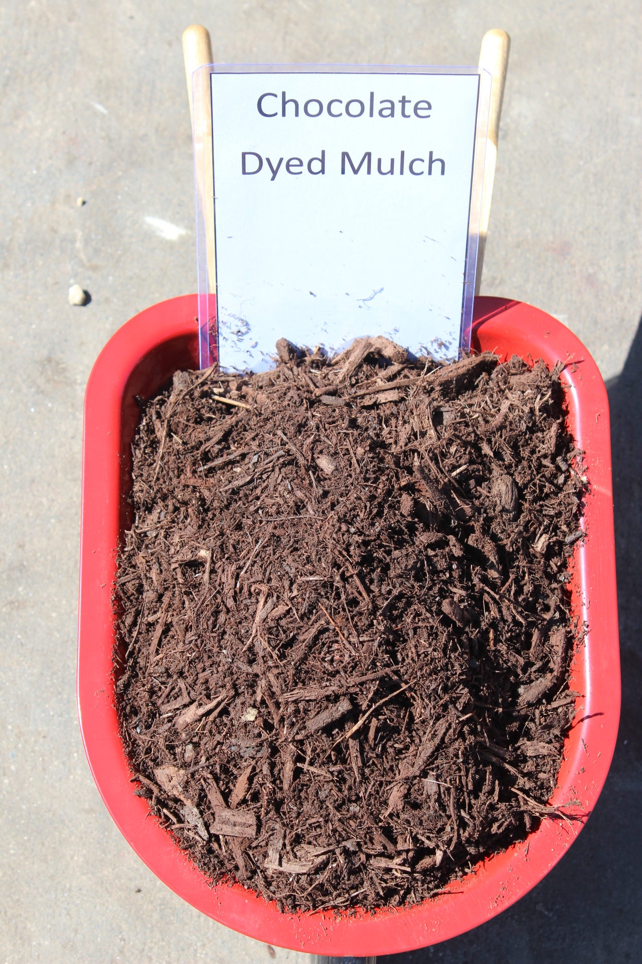 CHOCOLATE TRIPLE SHREDDED MULCH