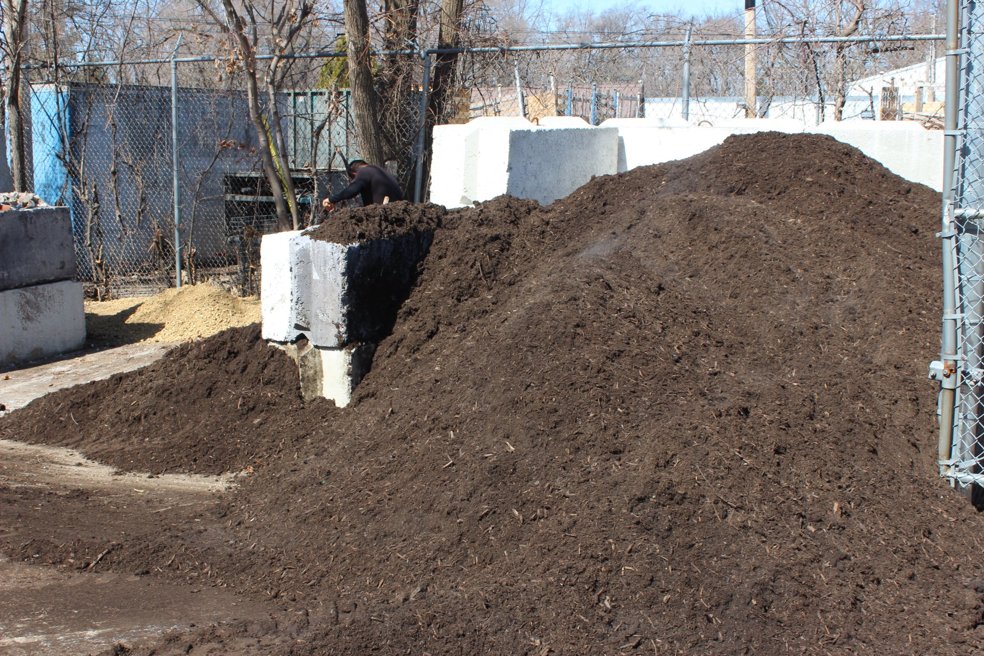 ORGANIC COMPOST